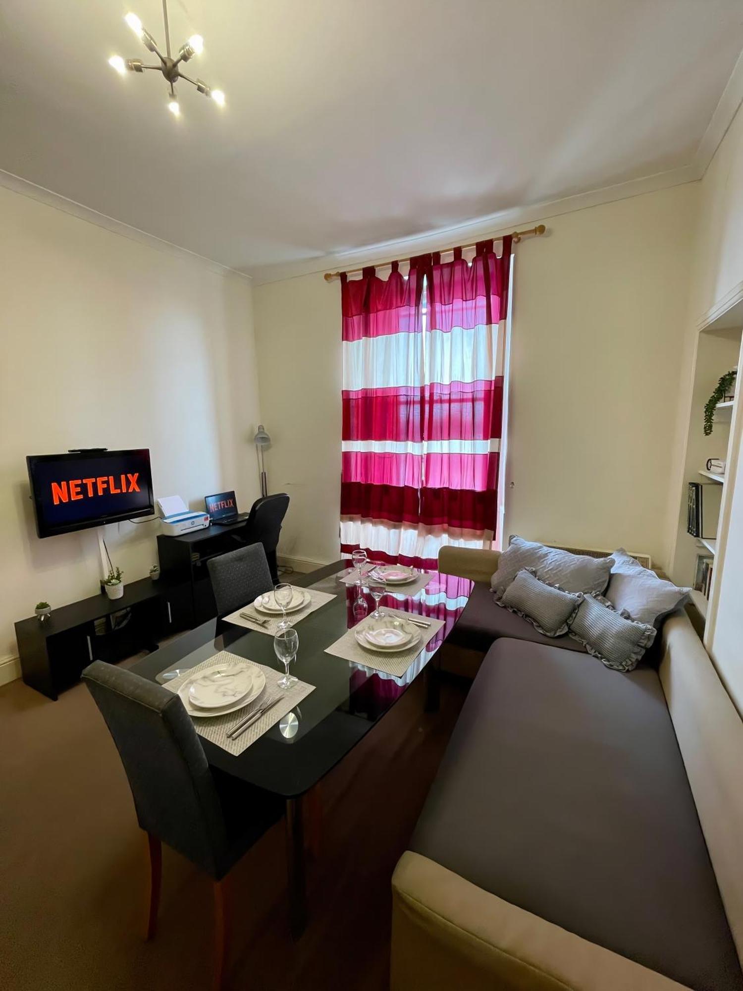 Comfy 2 Bedroom Flat Near Edinburgh City Center Exteriér fotografie